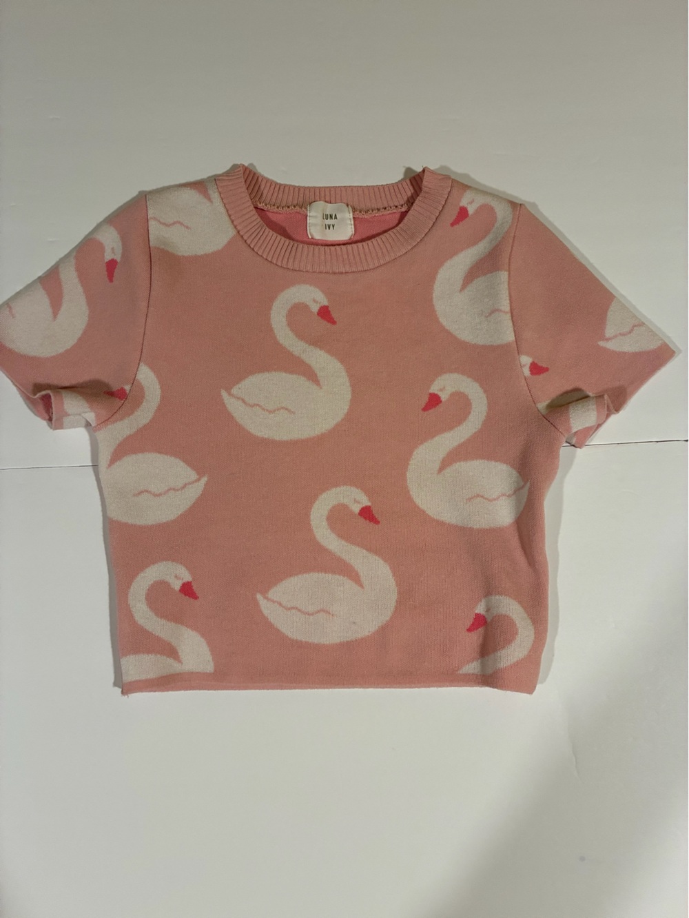 Anthropologie Luna Ivy Pink Cropped Swan Sweater